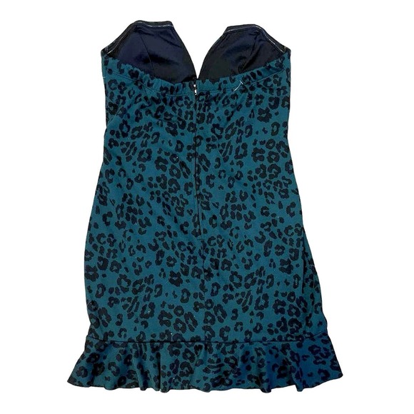 TRIXXI Strapless Bodycon Dress with Ruffle Hem - Picture 3 of 3